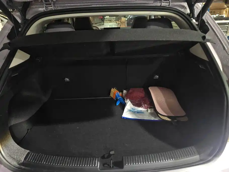 Фото 4 - MG MG4 EV