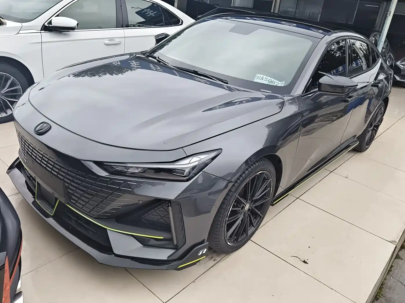 Changan UNI-V 2022 1.5T Premium Model