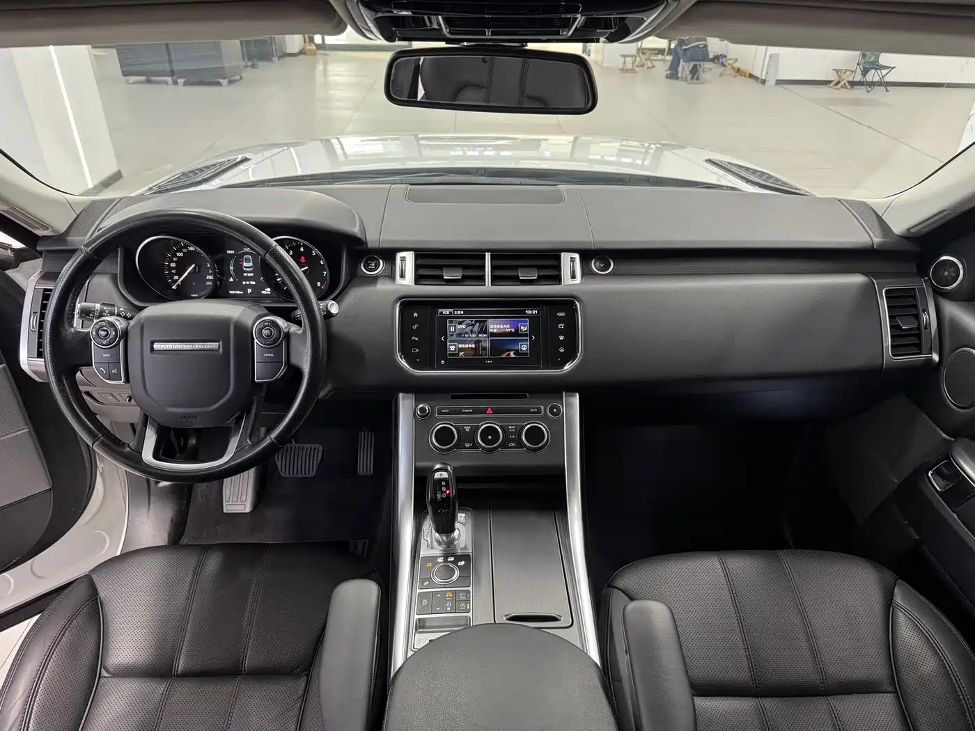 Land Rover Range Rover Sport 2016 Model 3.0 SC V6 HSE DYNAMIC фото 8