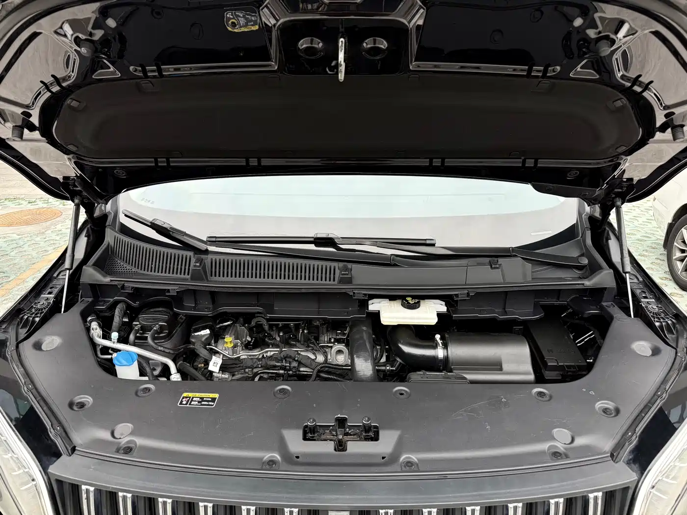 Hongqi HQ9 2023 2.0T Smart Connect Flagship фото 38