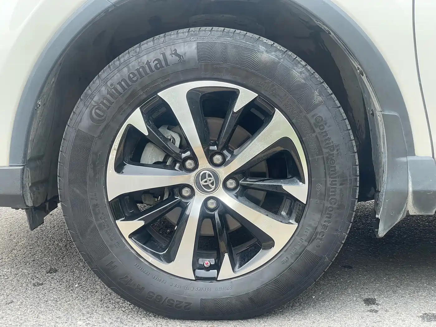 Toyota RAV4 Rongfang 2016 2.0L CVT 2WD Urban (China V) фото 9