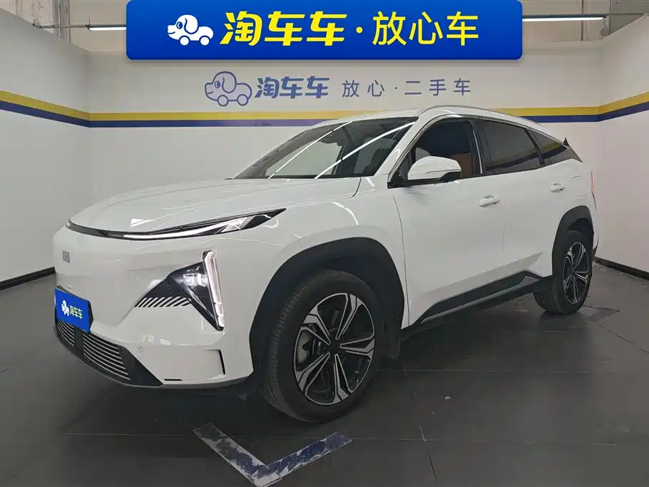 Geely Galaxy L7 2024 1.5T 115km MAX Soaring Dragon Edition