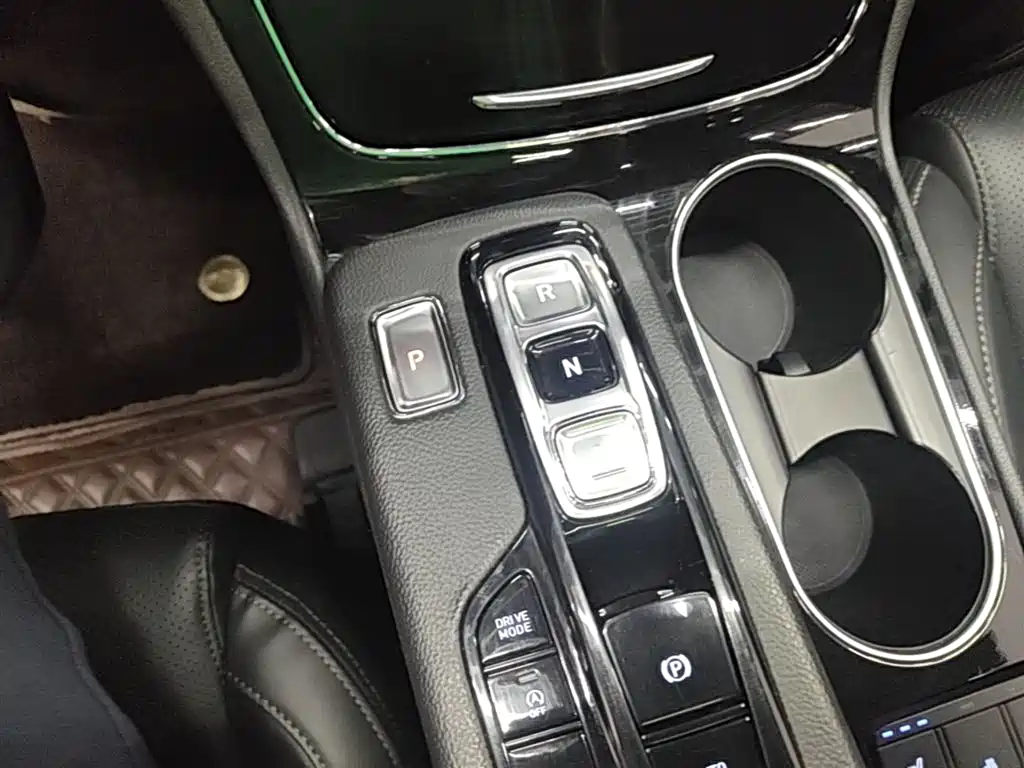 Hyundai Santa Fe 2019 380 TGDi TOP Auto 2WD Flagship Edition China VI фото 14