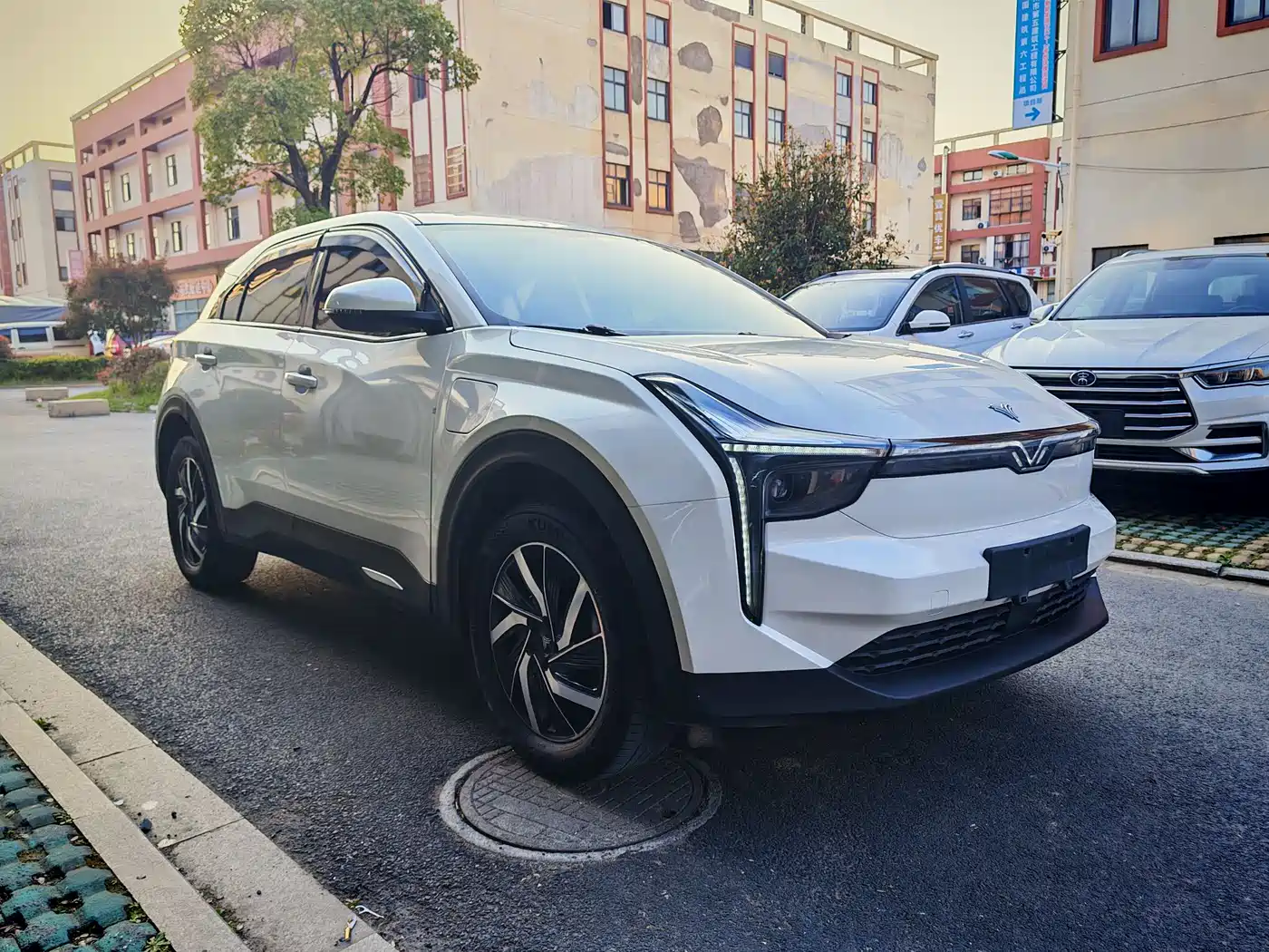 NEZHA AUTOMOBILE NEZHA U
