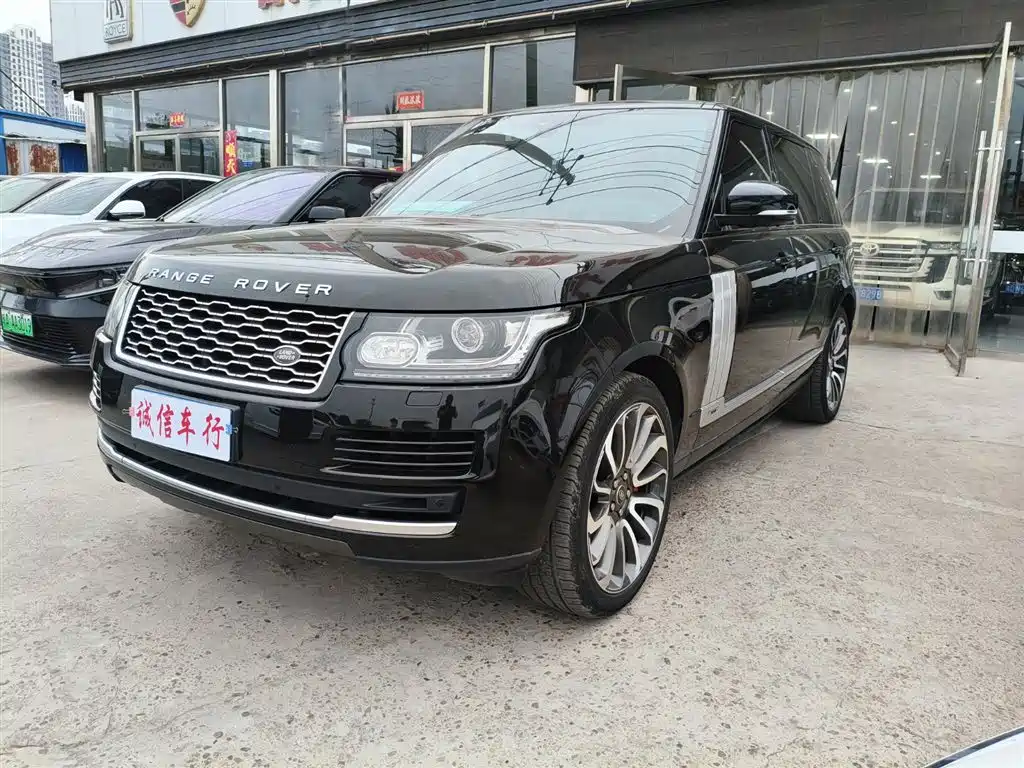 Land Rover Range Rover 2017 3.0 SC V6 Vogue LWB (Long Wheelbase)