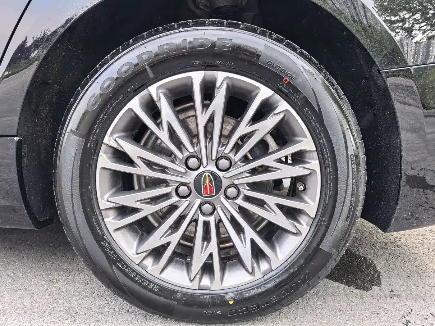 Hongqi H5 2024 1.5T DCT Smart Connect Flag Rhythm Edition фото 31