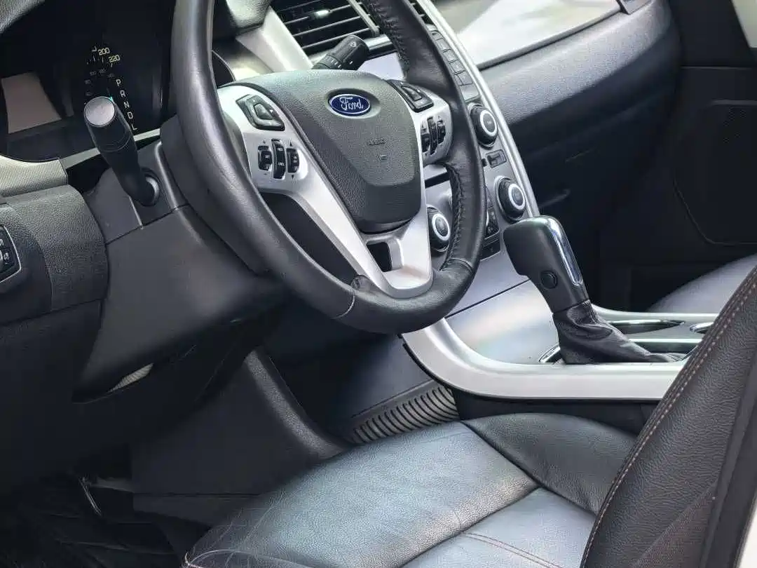 Ford Edge (Import) 2015 2012 2.0T Elite