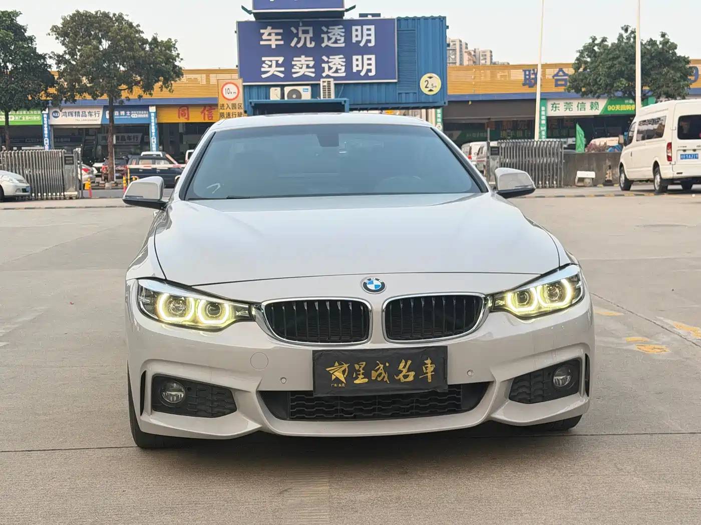 BMW 4 Series 2017 425i Convertible M Sport Package фото 2