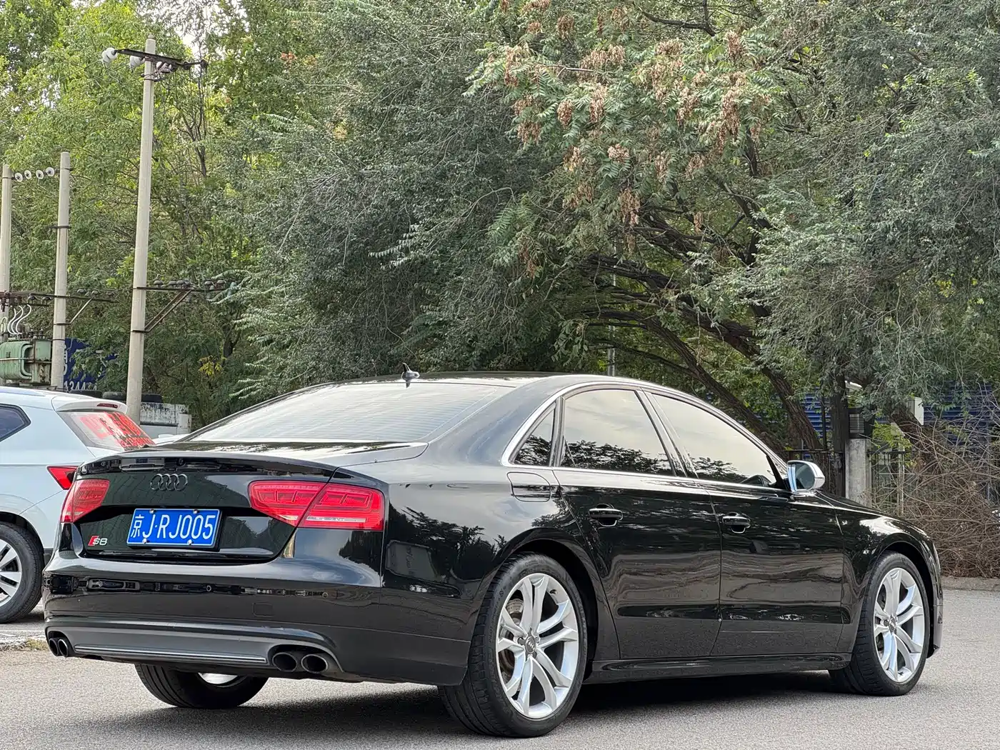 Audi S8 2013 S8 4.0TFSI quattro фото 2