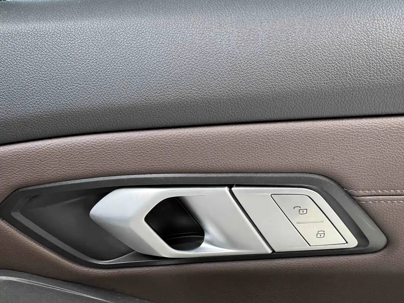 BMW 3 Series, миниатюра 13