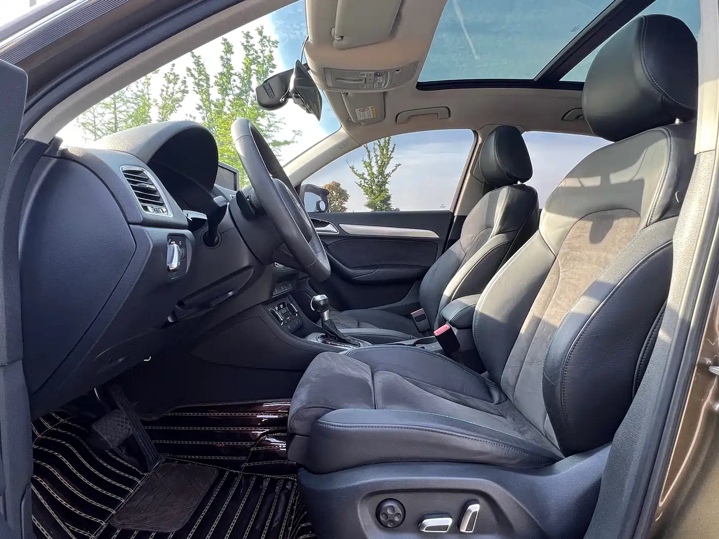 Audi Q3 2018 30th Anniversary Edition 35 TFSI Sport фото 8