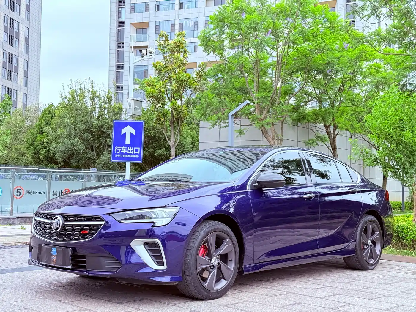 BUICK REGAL