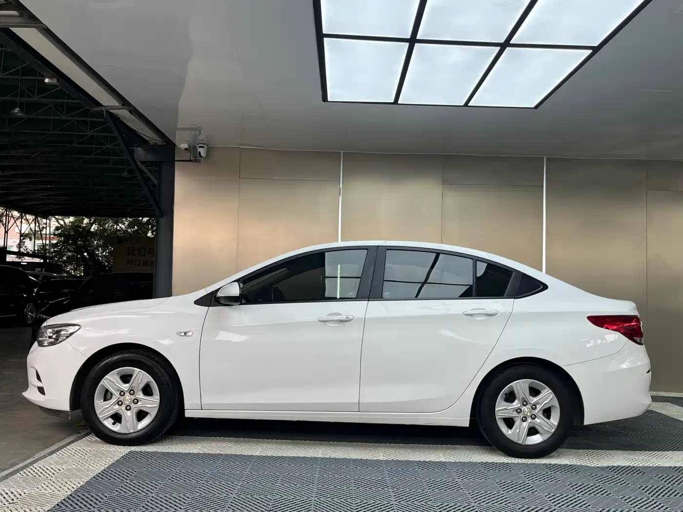 Chevrolet Cavalier 2019 320 Auto Sunroof Enjoyment Edition фото 3