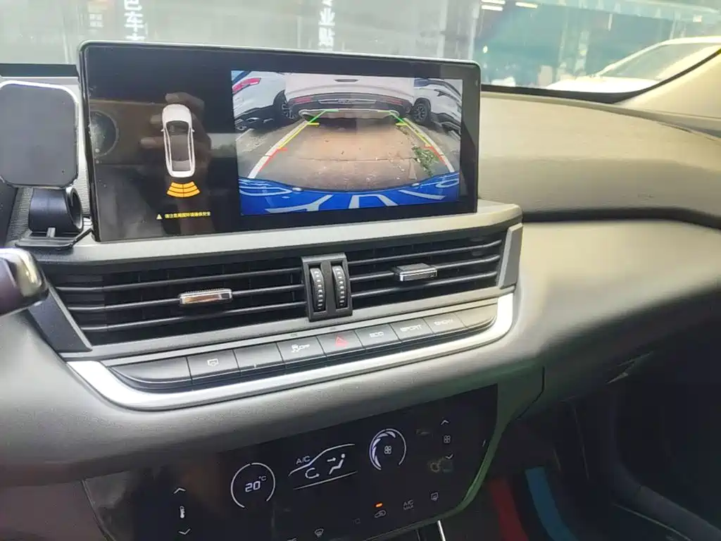 Dongfeng Aeolus Yixuan 2020 2020 230T Automatic Dazzle Edition