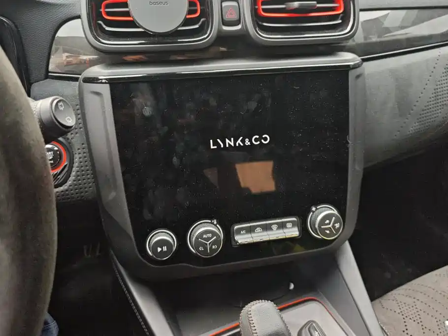 Lynk & Co 02 Hatchback 2021 2021 2.0TD Halo