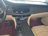Фото 13 - Cadillac CT6