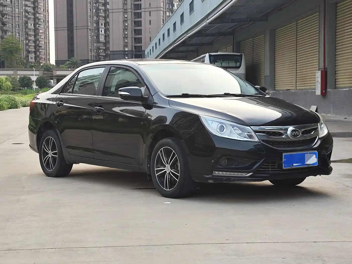 BYD Surui 2015 Facelift 1.5L Manual Luxury фото 3