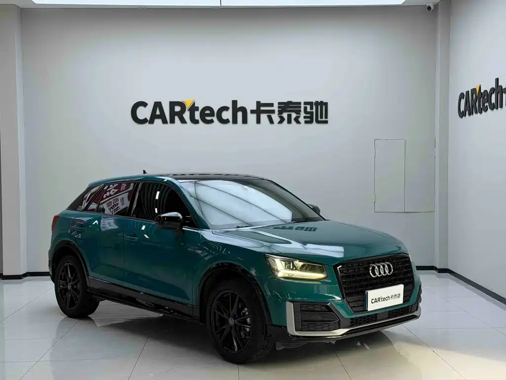 Audi Q2L 2019 2018 35 TFSI Launch Exclusive Edition China VI