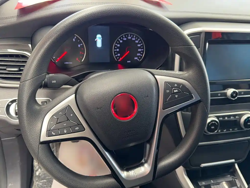 Photo 13 - BYD Song MAX