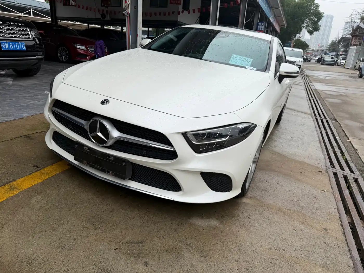 Photo 1 - Mercedes-Benz CLS