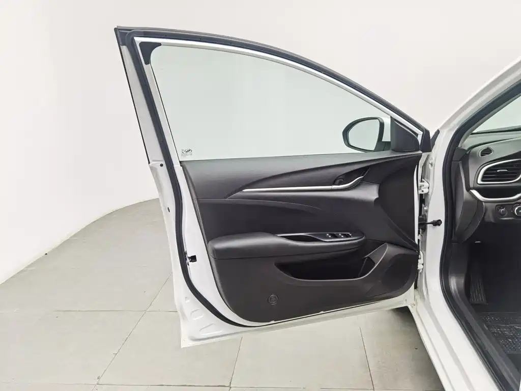 Buick Excelle, миниатюра 8