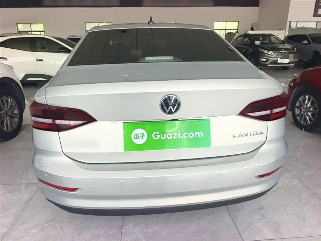 VOLKSWAGEN LAVIDA