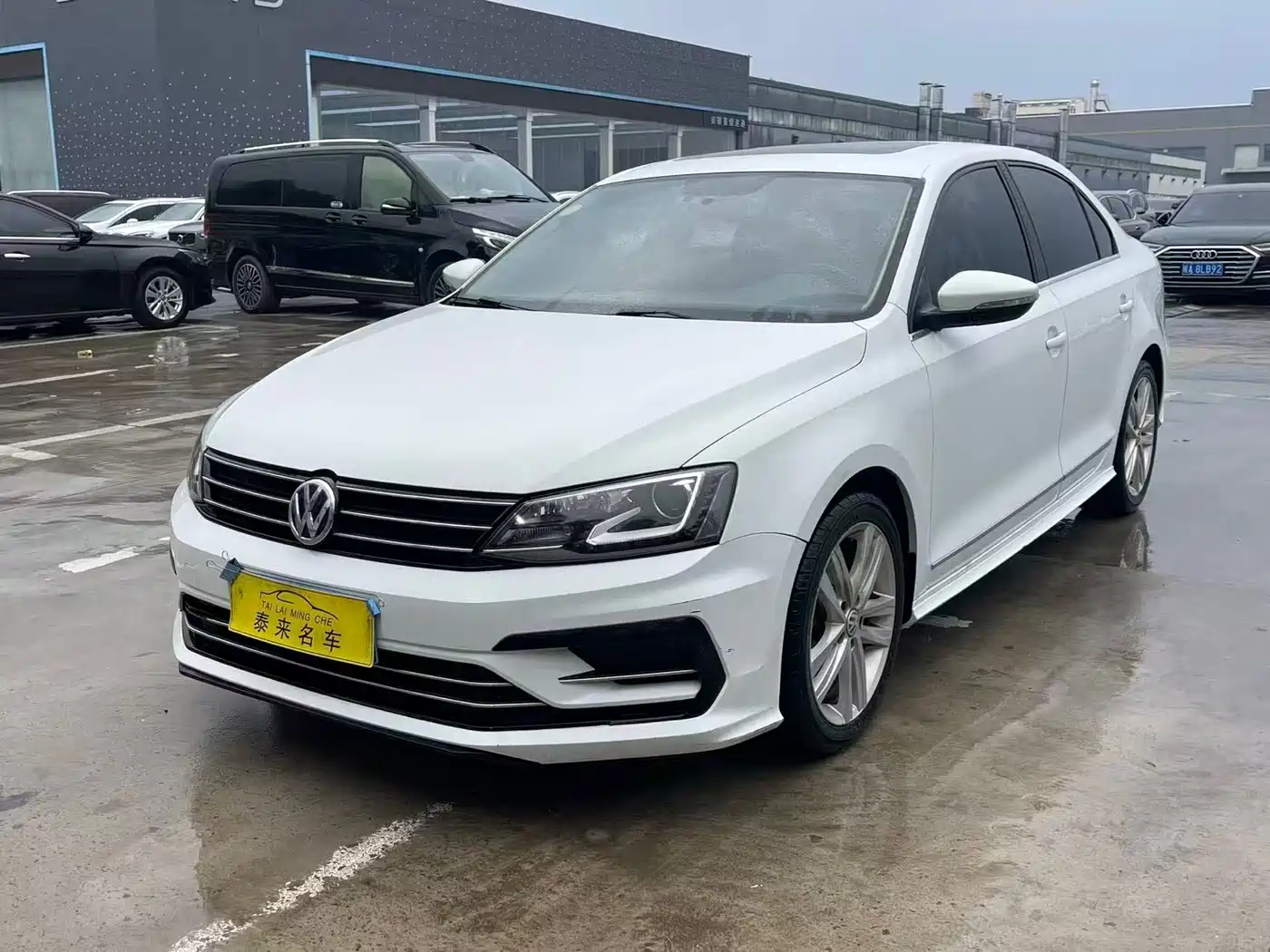 Volkswagen Sagitar 2018 280TSI DSG Spark Edition