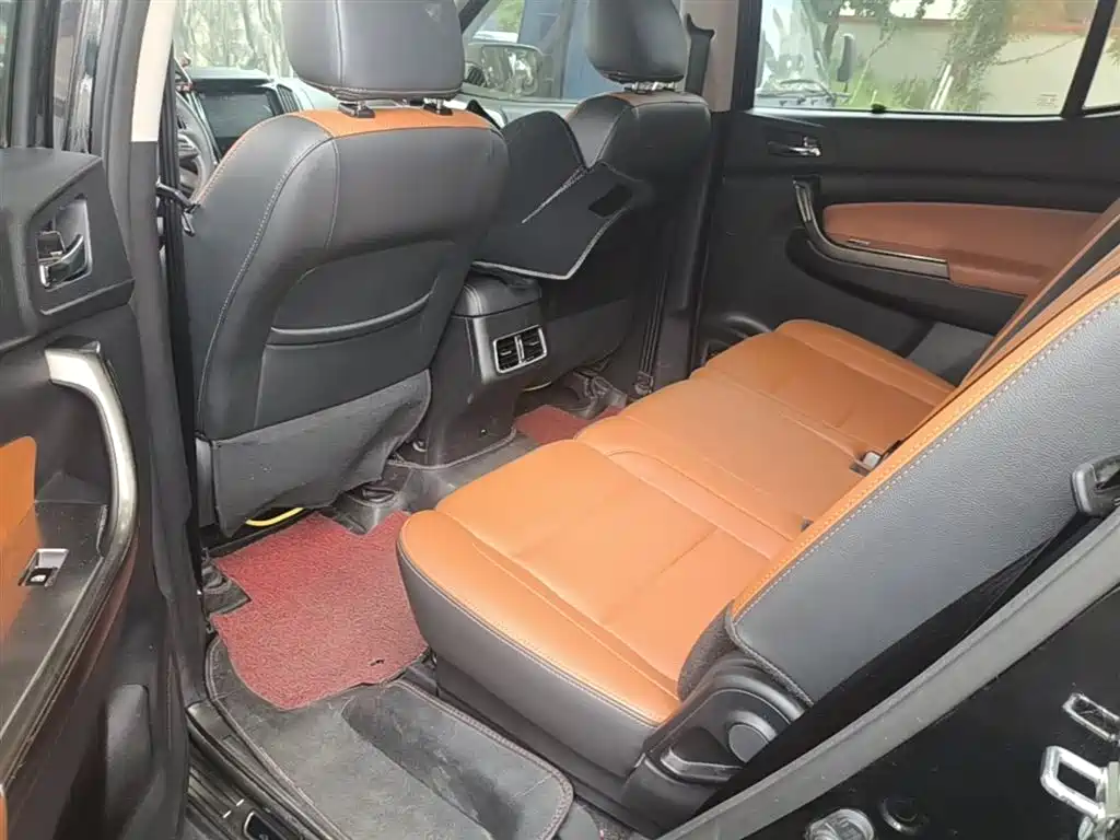 Changan Oshan Changan Oushang CX70 2017 2017 CX70T 1.5T Automatic Zun Qing Edition
