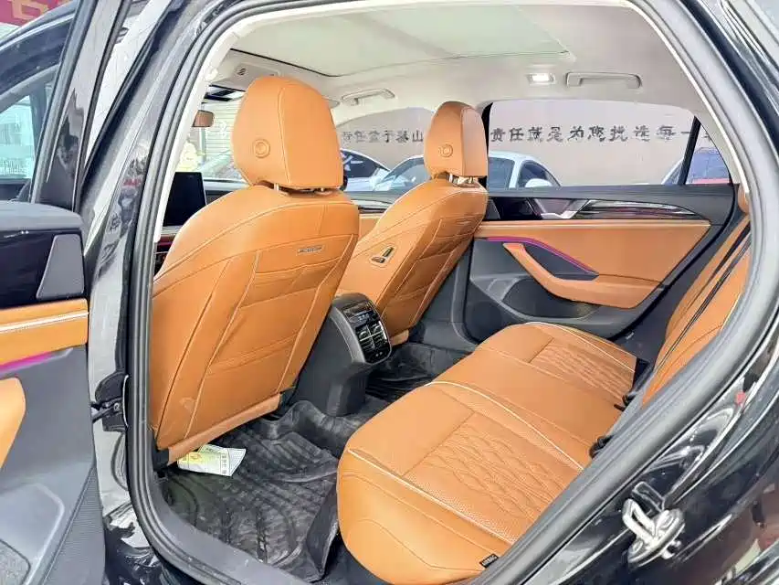 Volkswagen Magotan 2026 2026 Model 380TSI DSG Premium Edition Damai Package