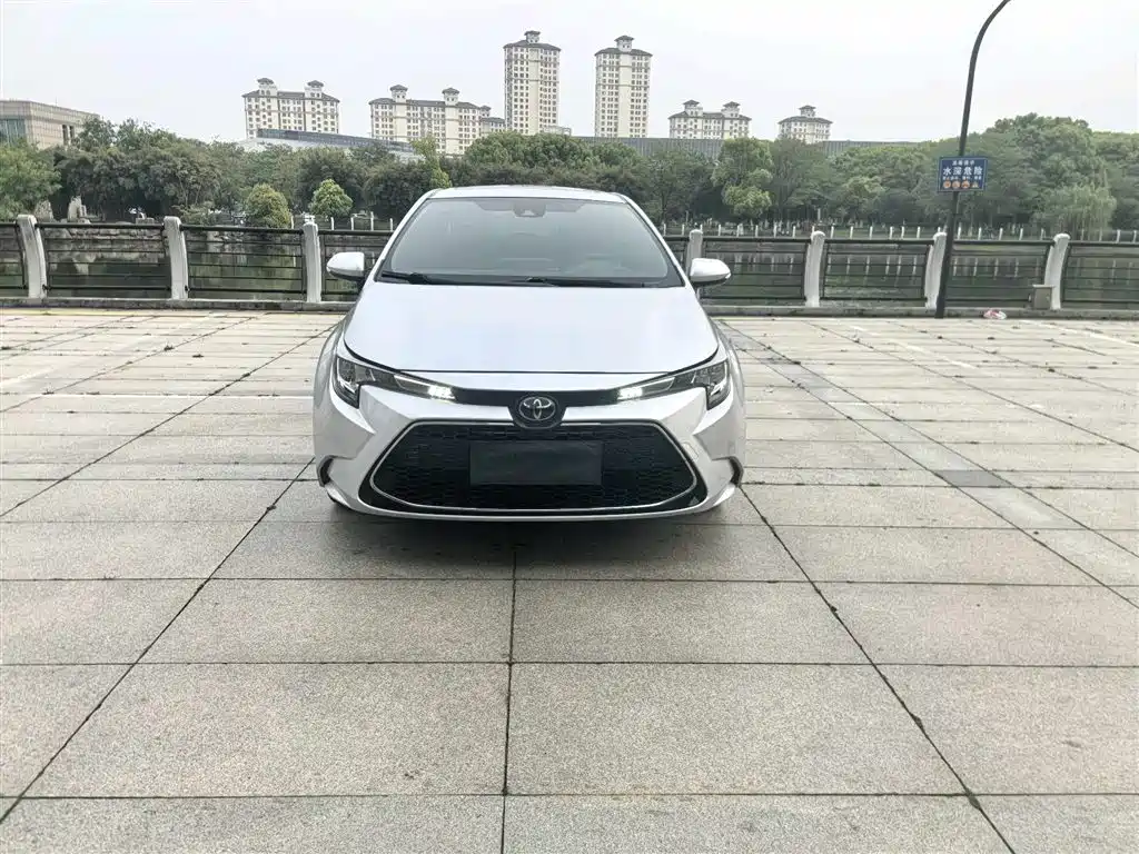Toyota Levin 2019 185T CVT Luxury Edition China V фото 3