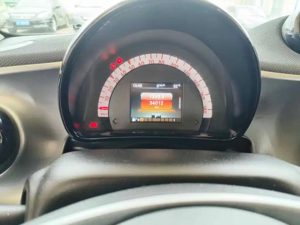 صورة 4 - smart forfour