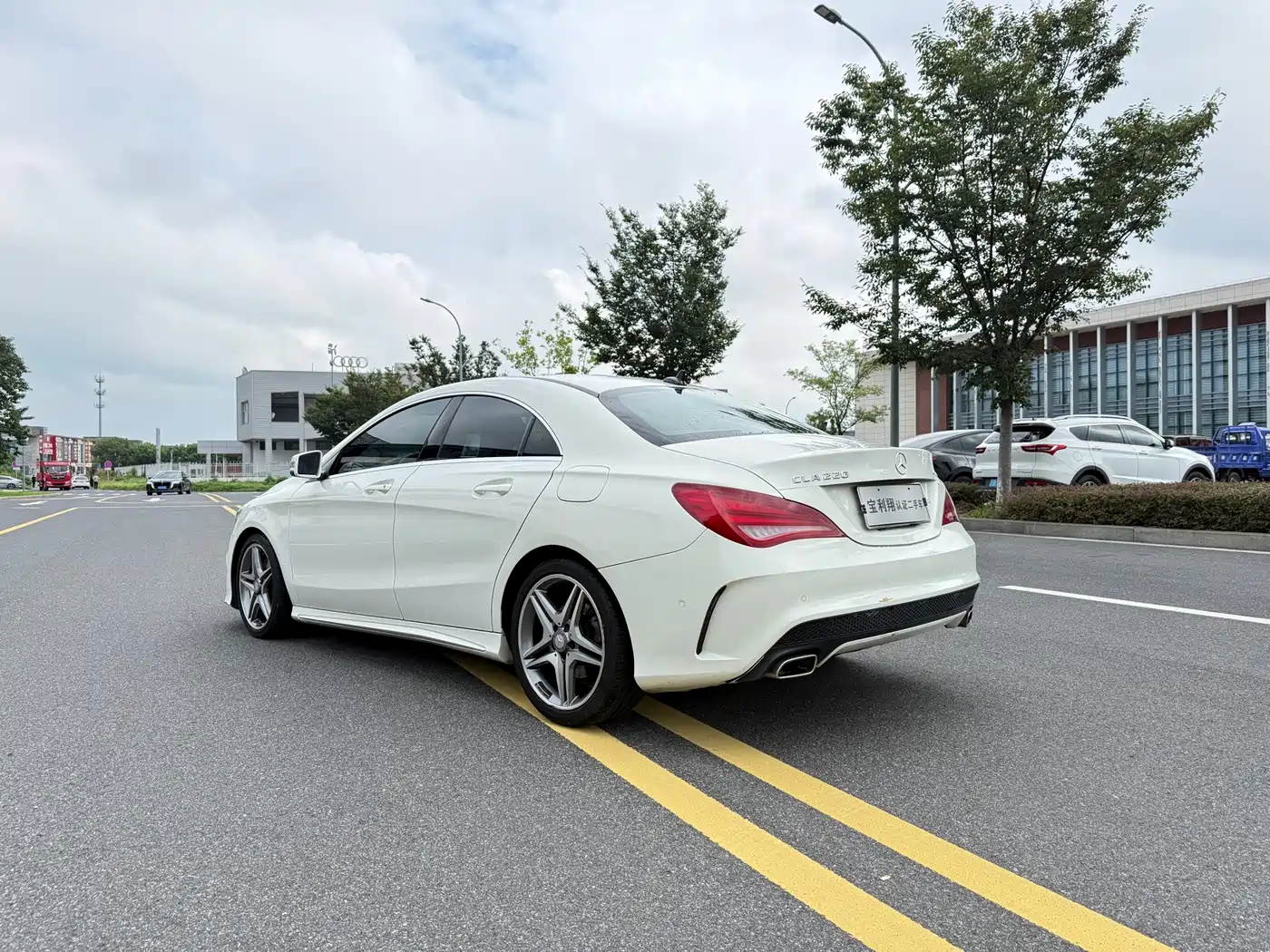 Mercedes-Benz CLA (Import) 2015 2015 CLA 220 4MATIC