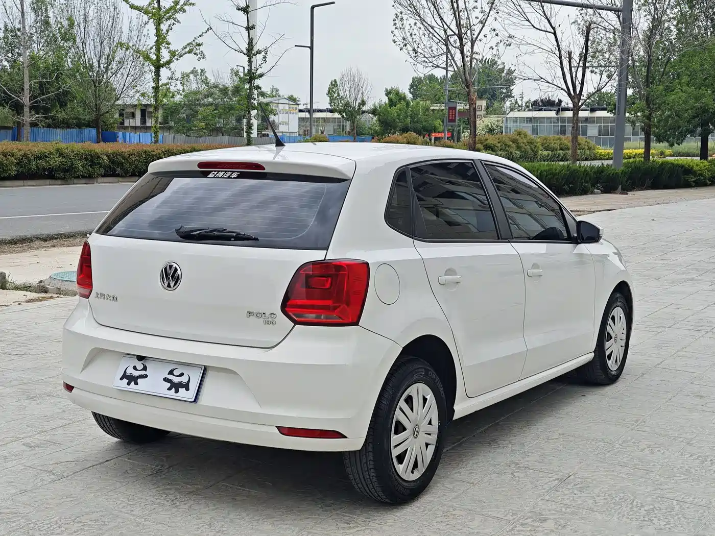 Volkswagen Polo 2018 1.5L Auto Safe Drive фото 7