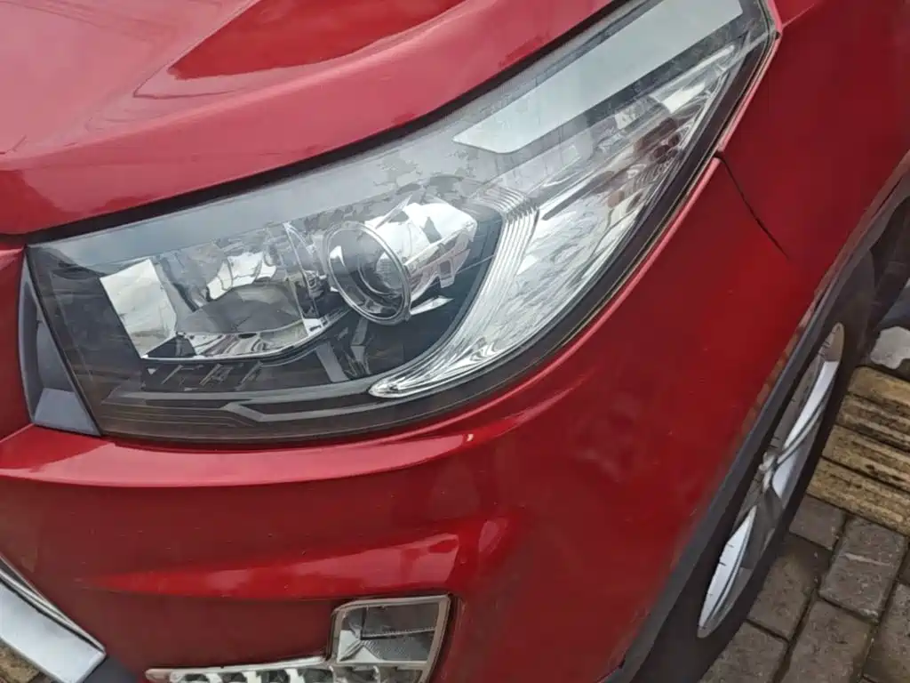 Фото 24 - BAIC Huansu S3