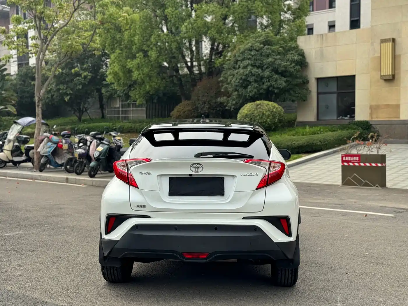Toyota IZOA 2018 2.0L Yichi Edition China V фото 16