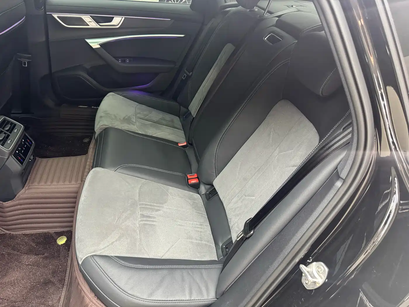 Audi A6L 2024 45 TFSI quattro Premium Dynamic фото 16