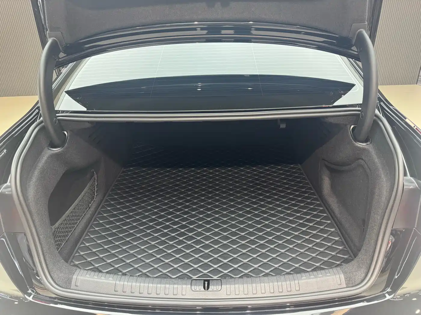 Audi A6L 2024 45 TFSI quattro Premium Dynamic фото 18