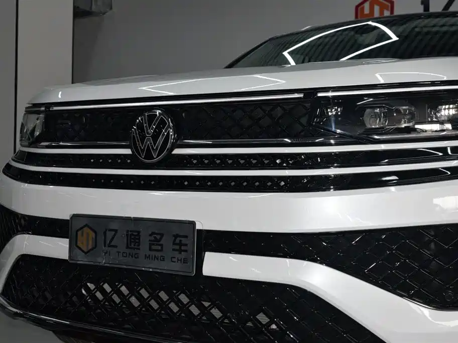 Volkswagen Talagon 2023 380TSI 4WD R-Line Touring Edition фото 4