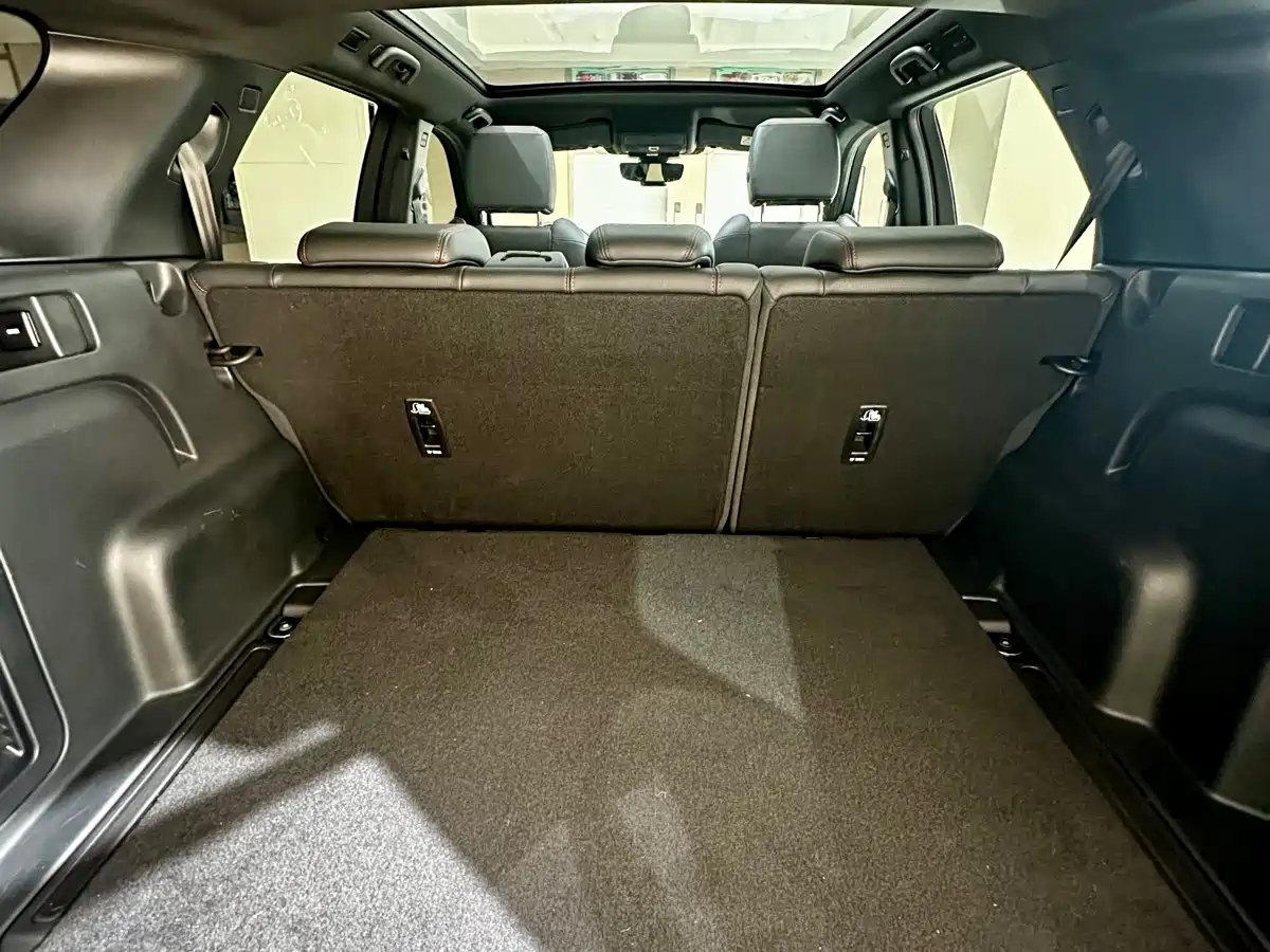 Land Rover Discovery Sport 2020 249PS R-Dynamic Performance фото 16
