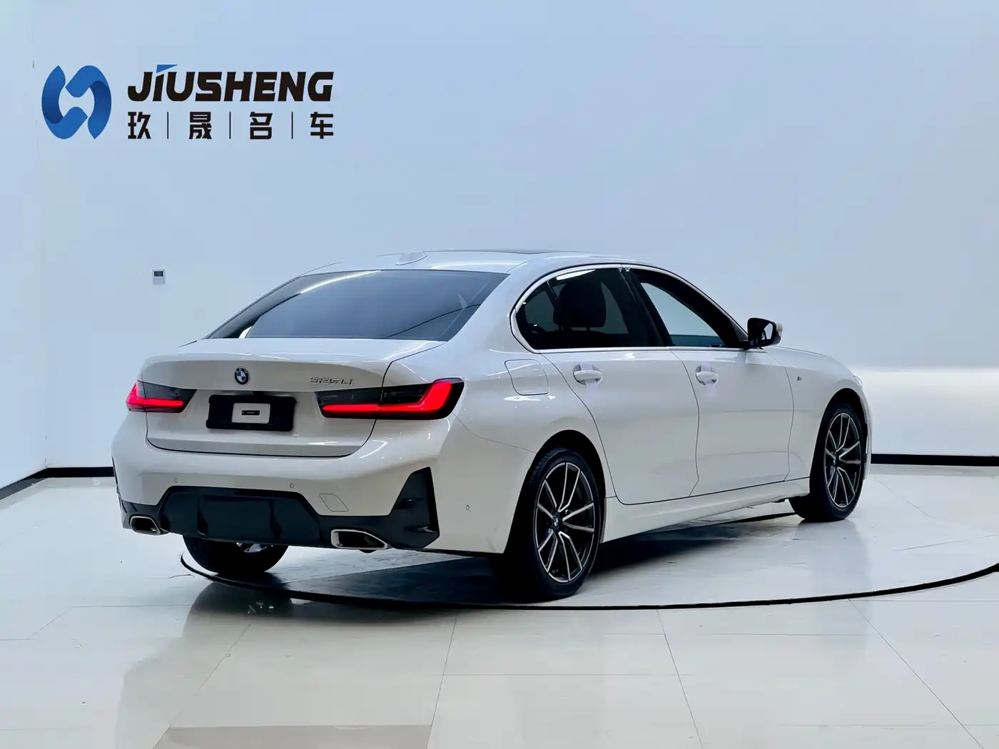 BMW 3 Series 2024 320Li M Sport Package фото 6