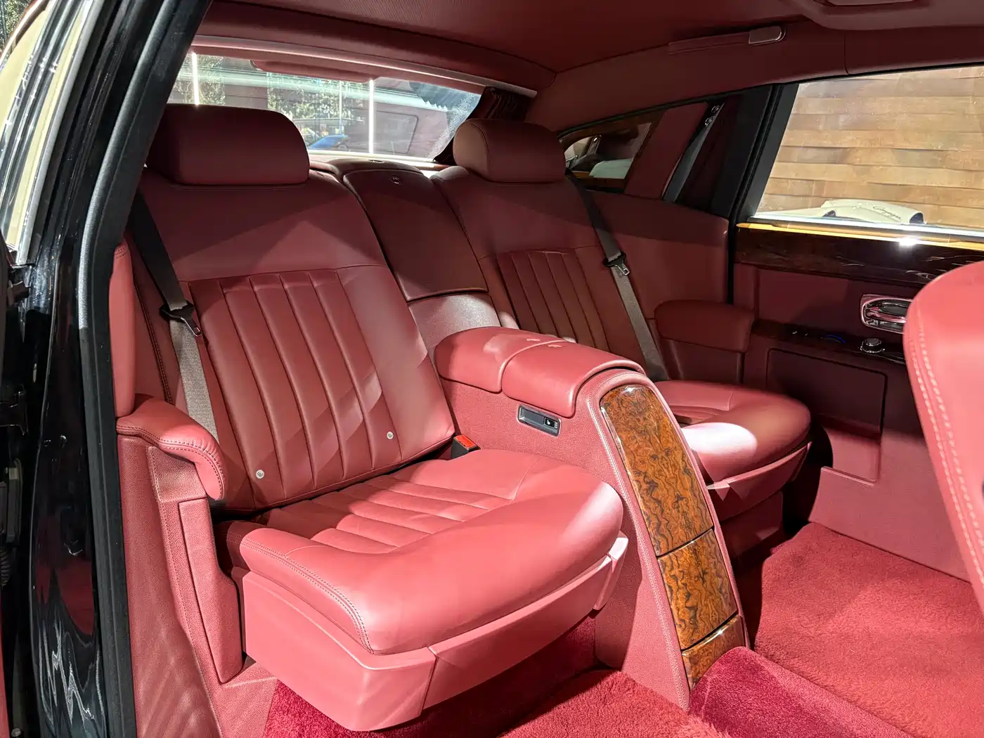 Rolls-Royce Phantom 2012 2013 6.7L Extended Wheelbase (EWB)