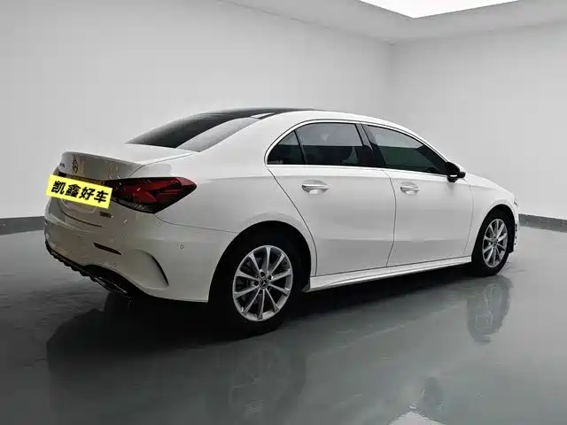 Mercedes-Benz A-Class 2020 Facelift A 200 L Sport Sedan Fashion фото 4