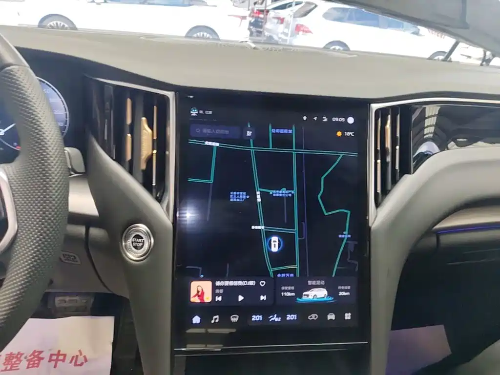 Hongqi HS7 PHEV 2025 2024 2.0T PHEV 4WD Flagship Edition 6-seater