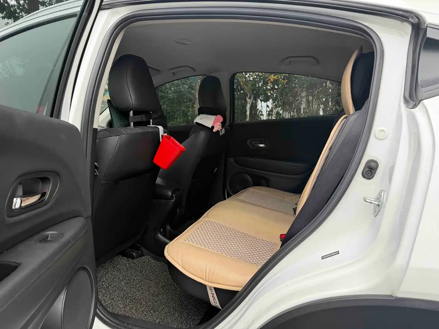Honda Vezel 2015 2015 1.8L CVT FWD Elite