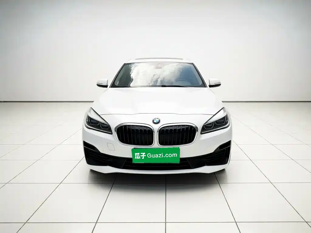 Фото 24 - BMW 2 Series Touring