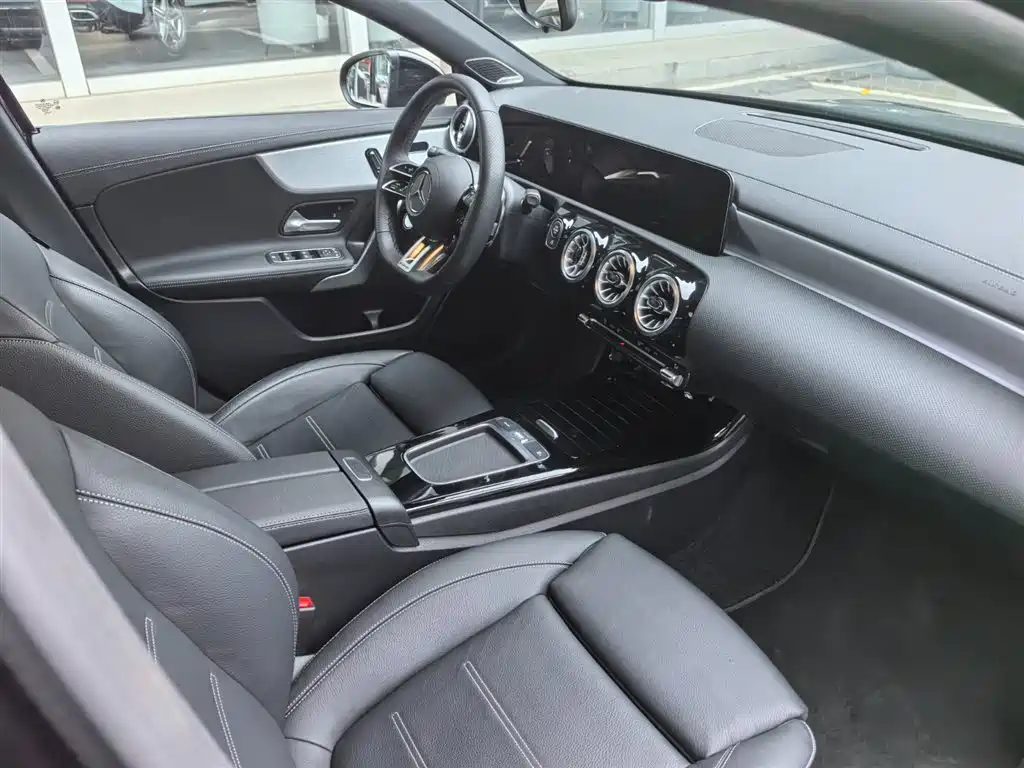 MERCEDES-BENZ CLASS A AMG
