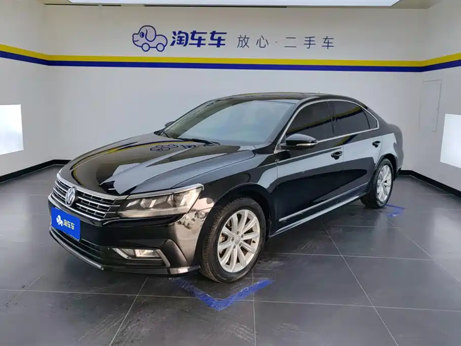 Volkswagen Passat 2016 330TSI DSG Honor Edition