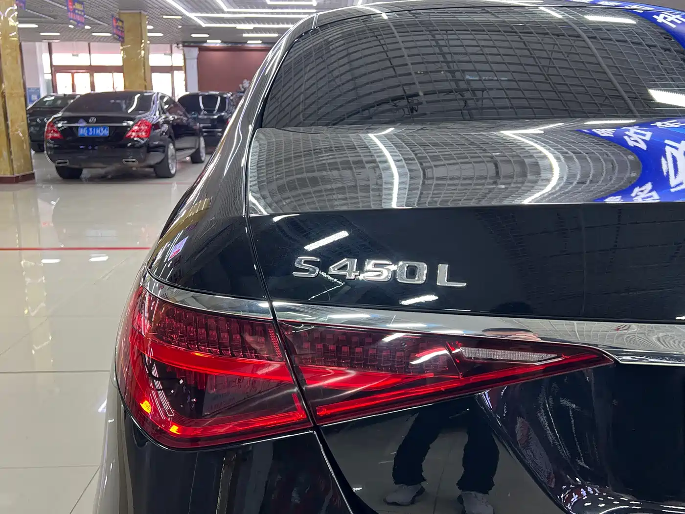 MERCEDES-BENZ S CLASS