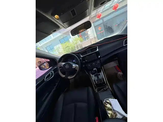 Nissan Sylphy 2018 1.6XV CVT Premium Edition — фото 5