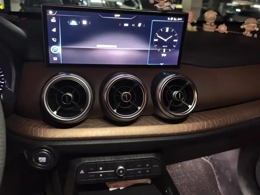 WEY VV5 2020 2020 1.5T 2WD Style Pioneer